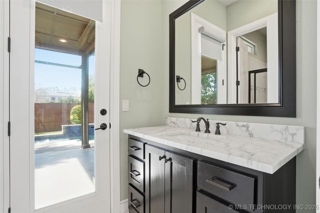 12014 S Kingston Place, Tulsa, OK 74137