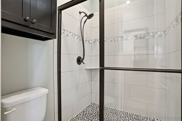 12014 S Kingston Place, Tulsa, OK 74137