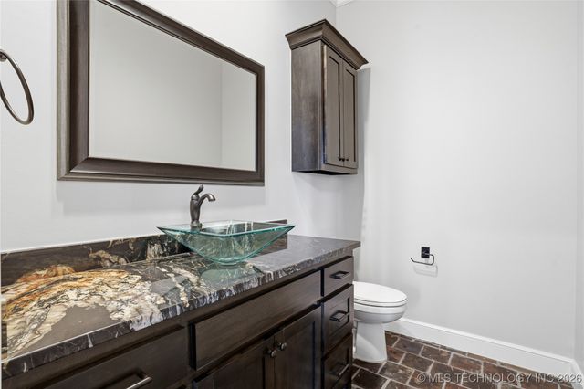 12014 S Kingston Place, Tulsa, OK 74137