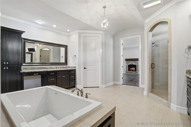 12014 S Kingston Place, Tulsa, OK 74137