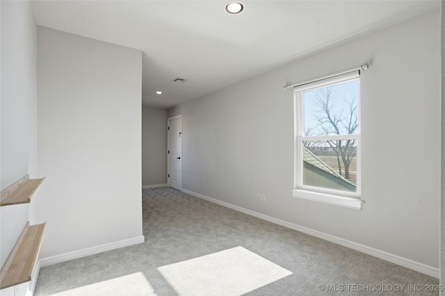 12014 S Kingston Place, Tulsa, OK 74137