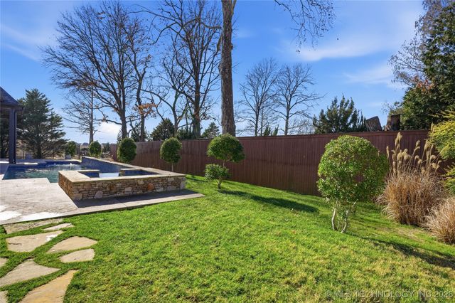 12014 S Kingston Place, Tulsa, OK 74137