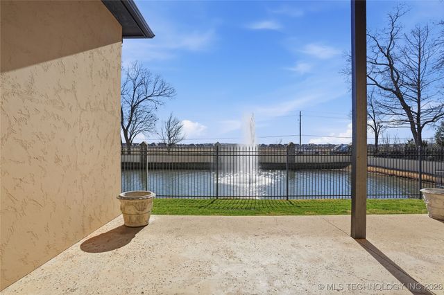 12014 S Kingston Place, Tulsa, OK 74137