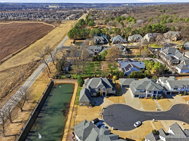 12014 S Kingston Place, Tulsa, OK 74137