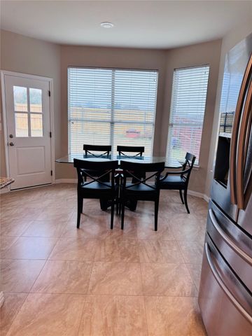 7814 Corona Court, Arlington, TX 76002