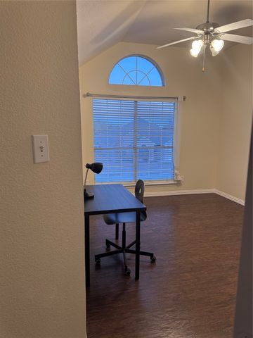 7814 Corona Court, Arlington, TX 76002