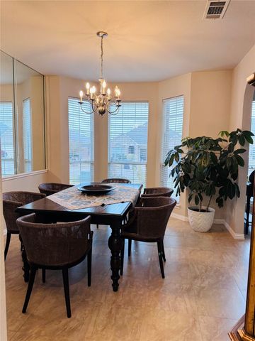 7814 Corona Court, Arlington, TX 76002