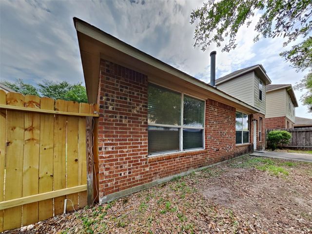 21349 Thurston Crossing Drive, Porter, TX 77365