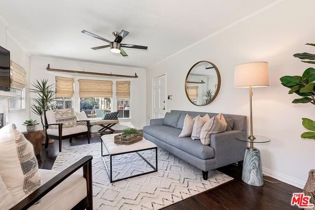 2218 S Genesee Avenue, Los Angeles, CA 90016