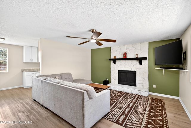 1278 CHEYENNE Court, Orange Park, FL 32065