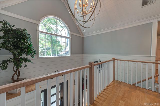 22 Cricket Court, Wading River, NY 11792