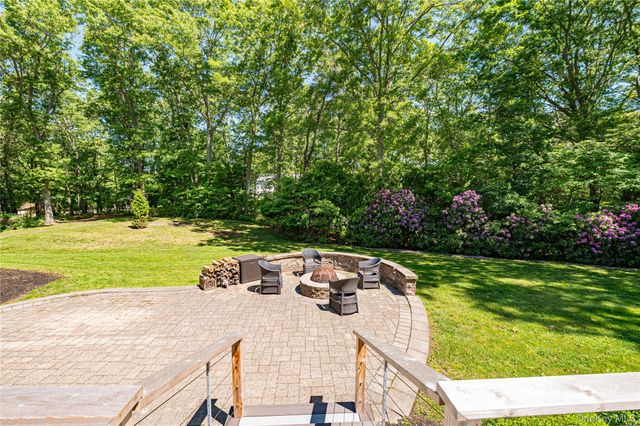 22 Cricket Court, Wading River, NY 11792