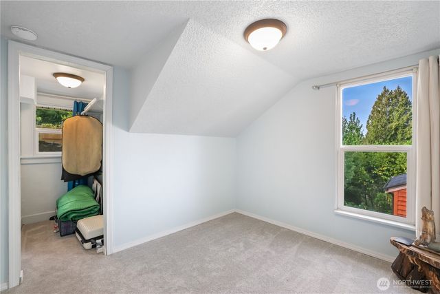 1719 Gregory Way, Bremerton, WA 98337