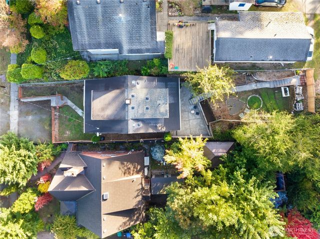 1719 Gregory Way, Bremerton, WA 98337