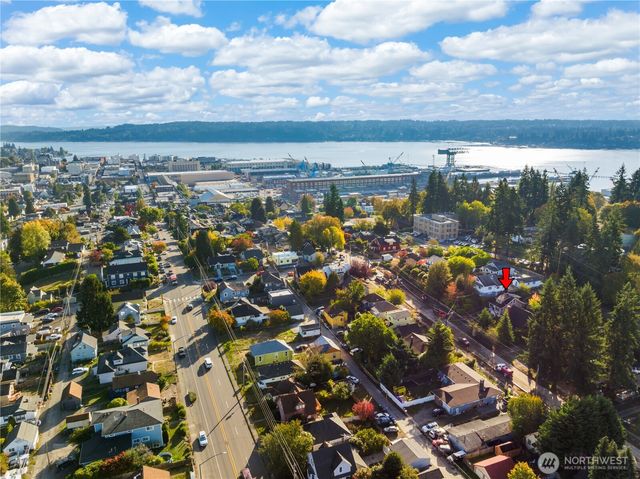 1719 Gregory Way, Bremerton, WA 98337