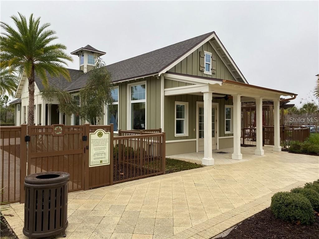 Image 16 of property listing at 8521 VEDDER LANE, Orlando, FL 32832