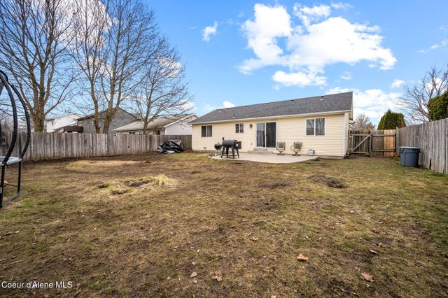 11546 N Stinson LOOP, Hayden, ID 83835