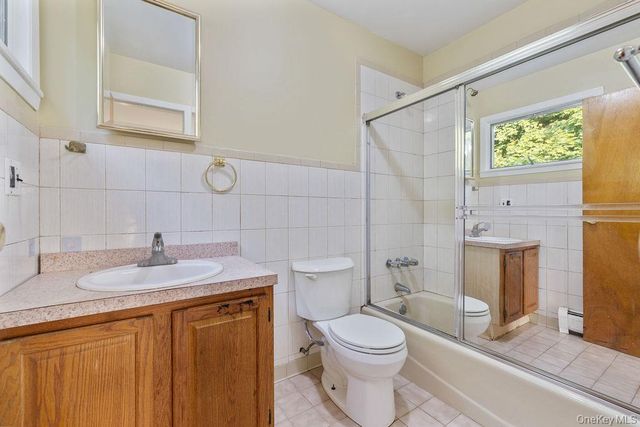 12 Gillis Avenue, Nyack, NY 10960