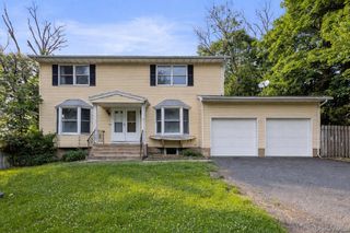 12 Gillis Avenue, Nyack, NY 10960