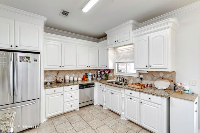 105 Cascable Drive, Canton, MS 39046