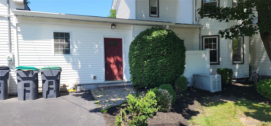 209 Route 32, Central Valley, NY 10917