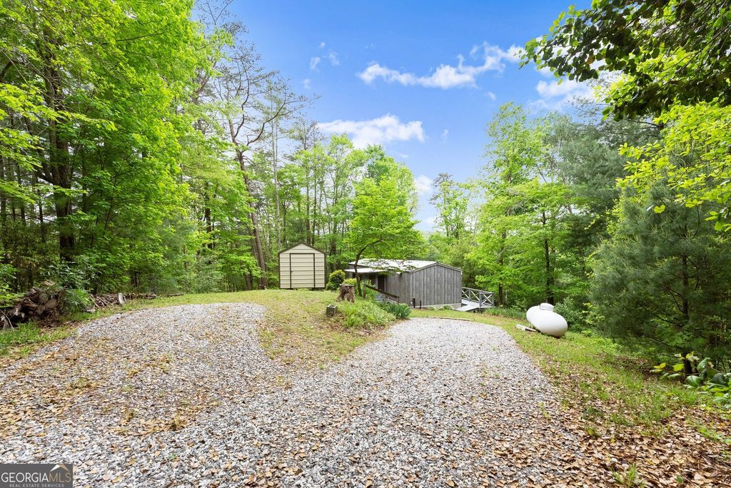 477 Corinth Church Road, Cleveland, GA 30528