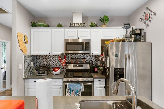 1502 Harris Ave, Sacramento, CA 95838