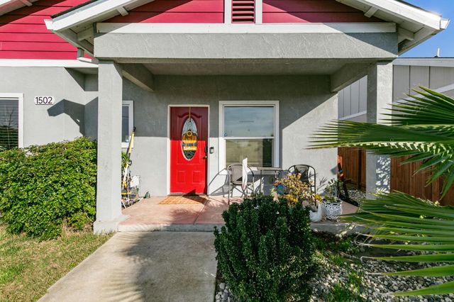 1502 Harris Ave, Sacramento, CA 95838