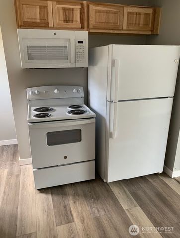 103 SE Mountain View Drive, College Place, WA 99324