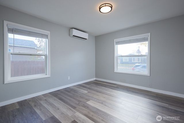 103 SE Mountain View Drive, College Place, WA 99324