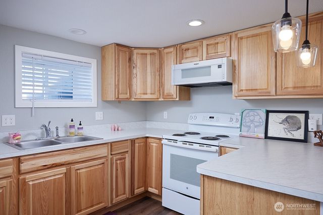 103 SE Mountain View Drive, College Place, WA 99324