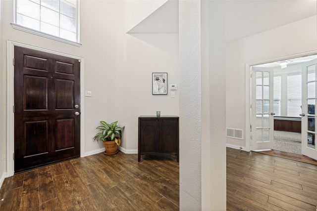 310 Conroe Circle, Argyle, TX 76226