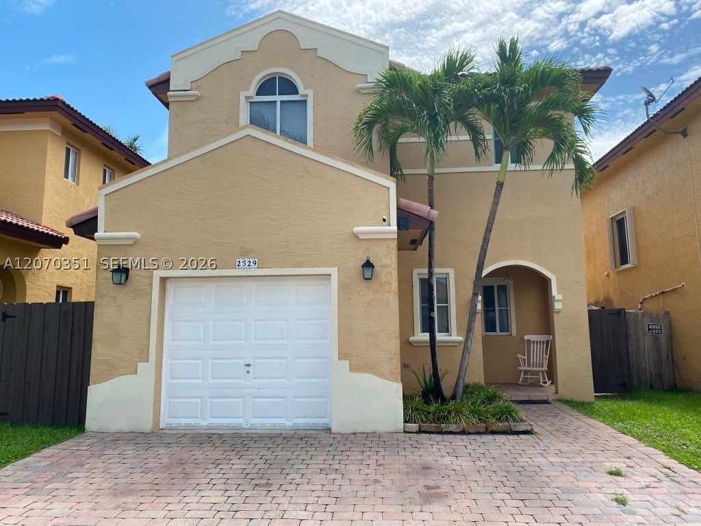 2529 NE 41st Ter 2, Homestead, FL 33033