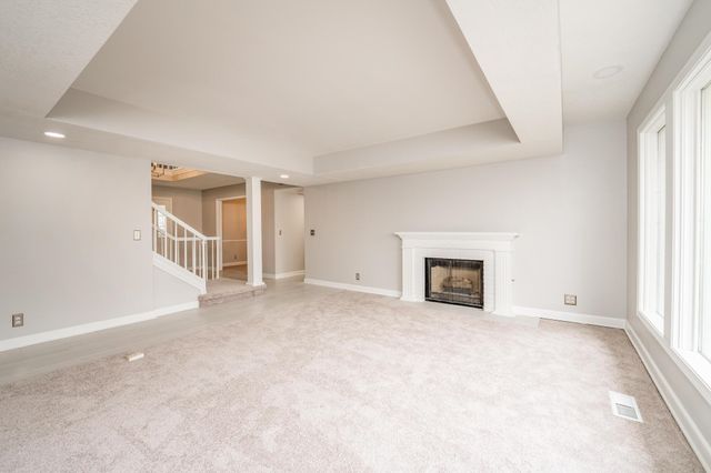 36 Melody Ln, Wellington, KS 67152