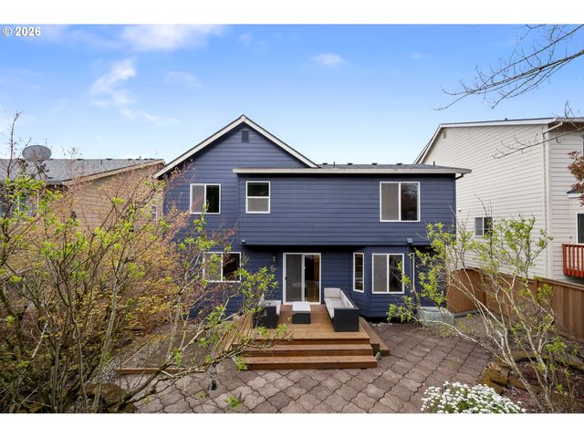 15729 Se HAWK Ct, Portland, OR 97236