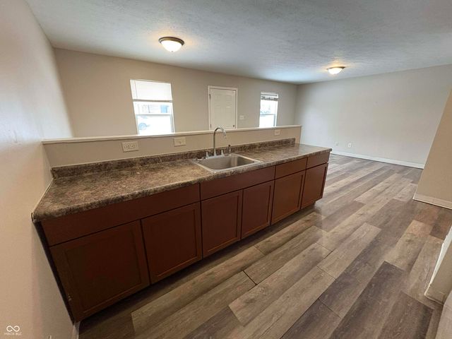 622 N Linwood Avenue, Indianapolis, IN 46201