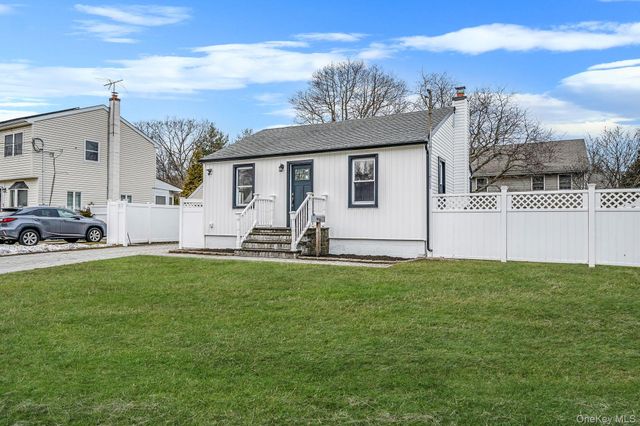 24 Forest Avenue, West Babylon, NY 11704