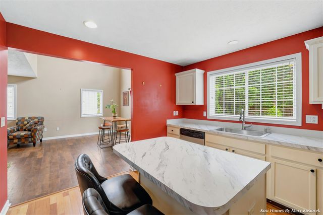 3078 Ledgestone Place, Grand Rapids, MI 49525