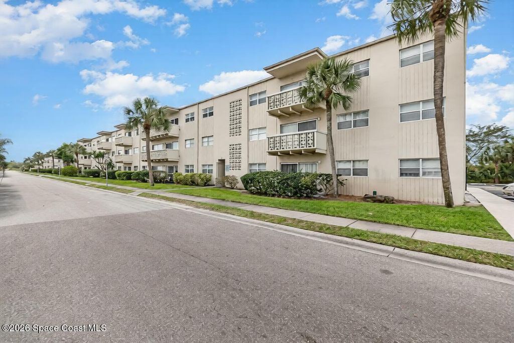 223 Columbia Drive 114, Cape Canaveral, FL 32920