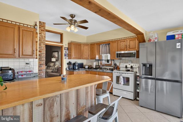 2924 HANOVER PIKE, Hanover, PA 17331