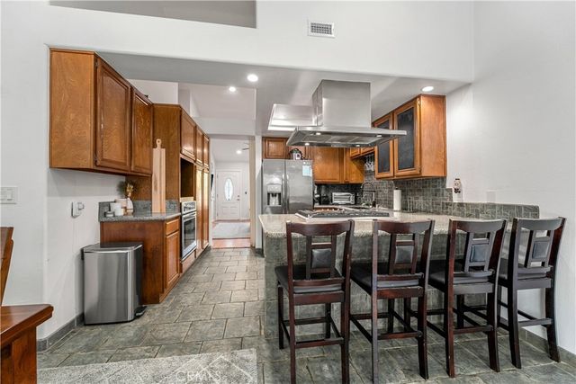 8282 Delfino Circle, Huntington Beach, CA 92646