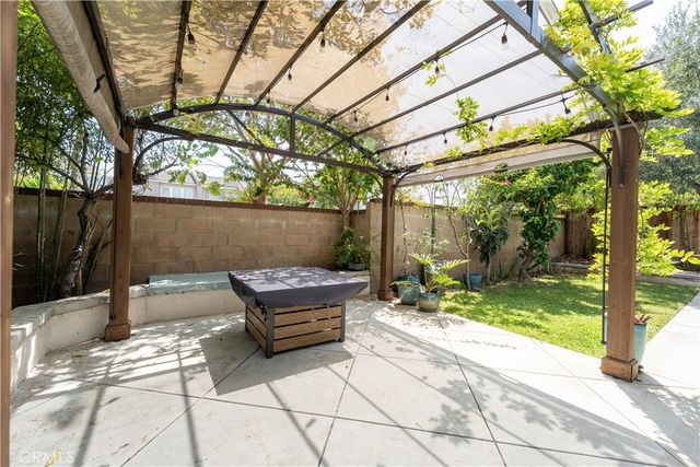 8282 Delfino Circle, Huntington Beach, CA 92646