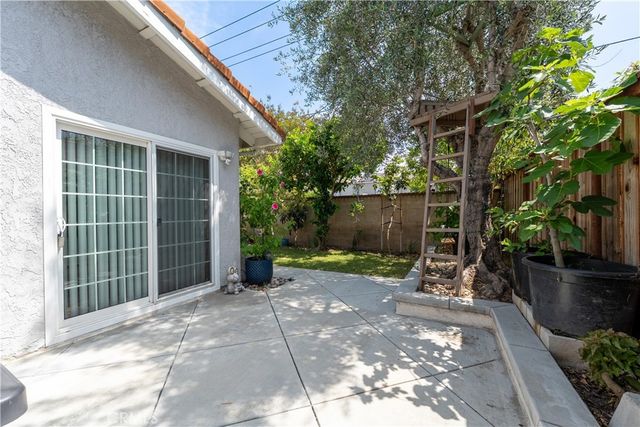 8282 Delfino Circle, Huntington Beach, CA 92646