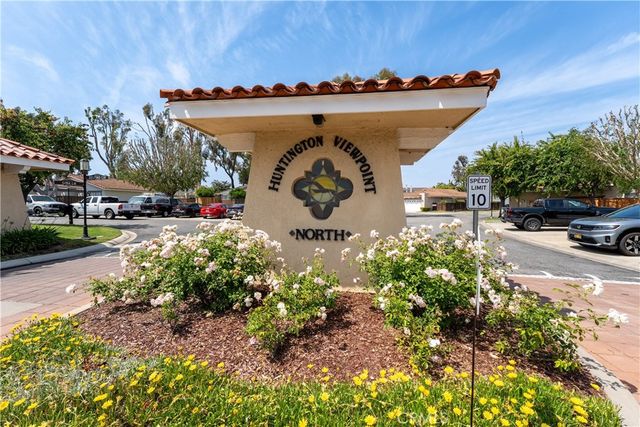 8282 Delfino Circle, Huntington Beach, CA 92646