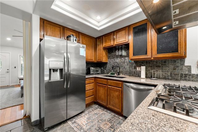 8282 Delfino Circle, Huntington Beach, CA 92646