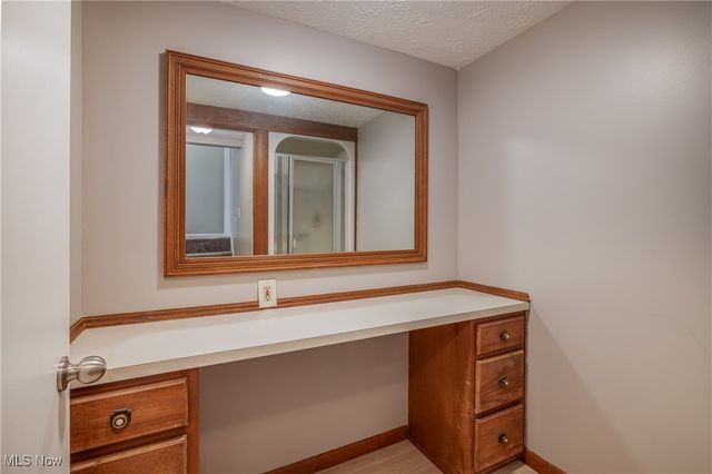 26948 Southwood Lane, Olmsted Twp, OH 44138