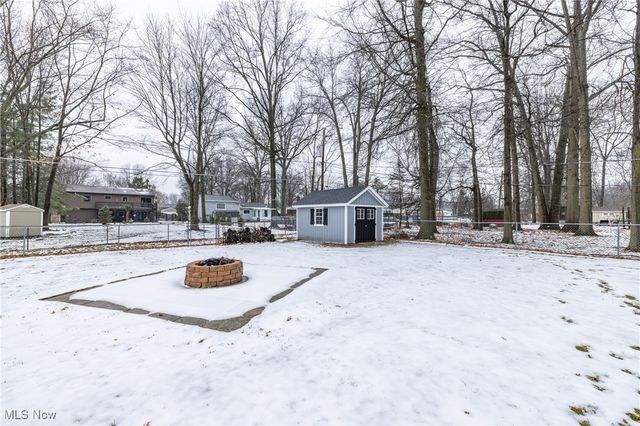 26948 Southwood Lane, Olmsted Twp, OH 44138