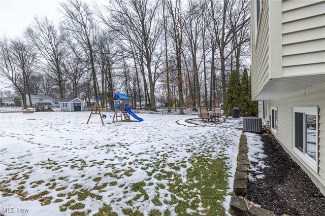 26948 Southwood Lane, Olmsted Twp, OH 44138