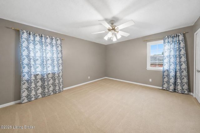 3903 Bayonne Ct, Jeffersontown, KY 40299
