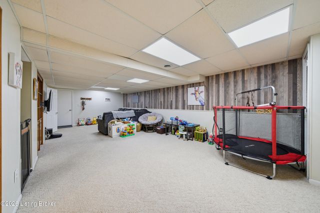 3903 Bayonne Ct, Jeffersontown, KY 40299
